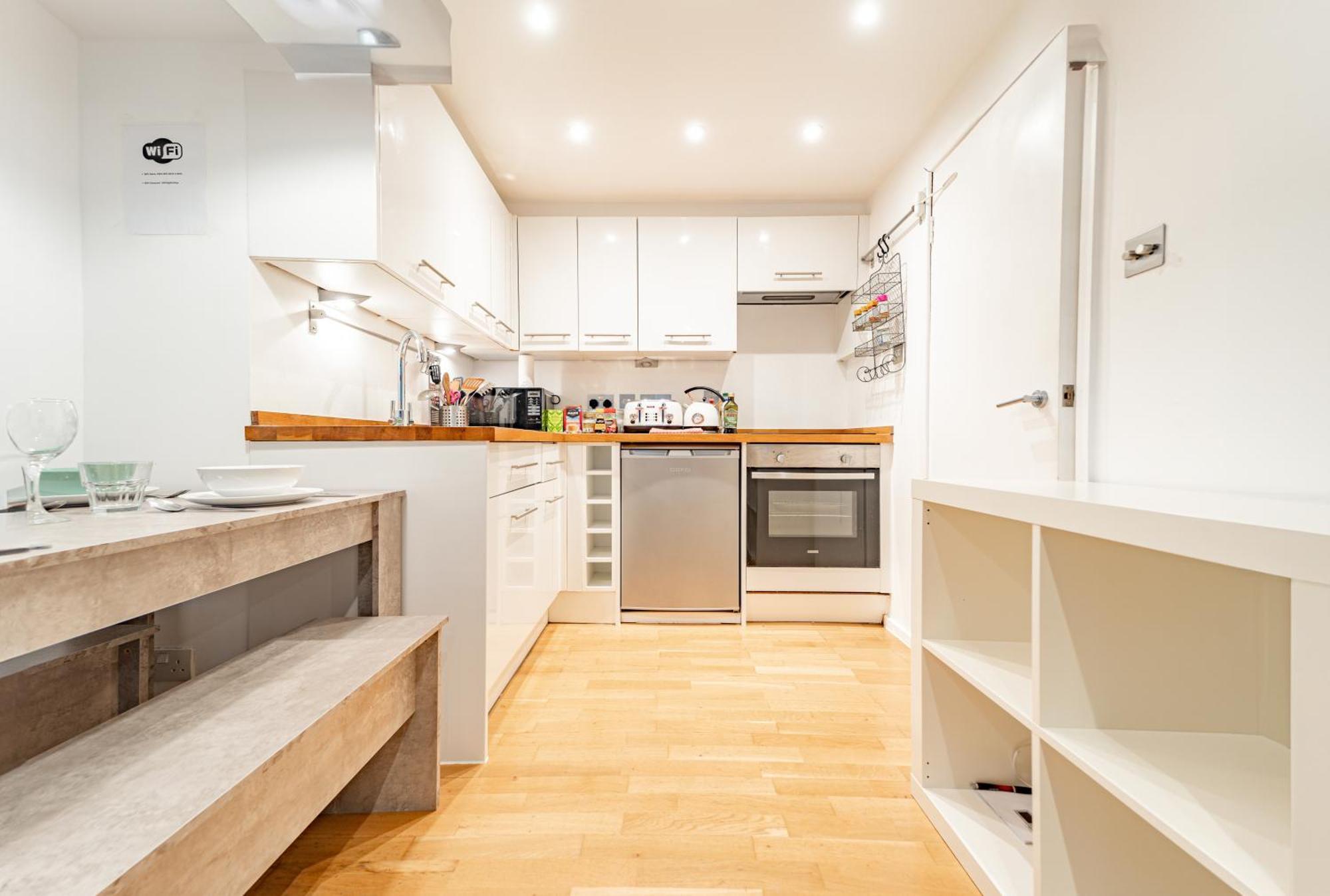Modern Flat In Prime Location Near Shoreditch & Brick Lane ロンドン エクステリア 写真